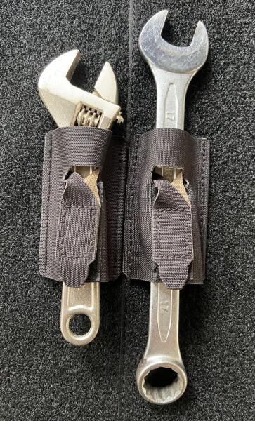 Strap Holder Nr. 2, schwarz